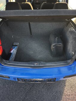 Volkswagen GOLF IV 1.6 77kW AZD - 11