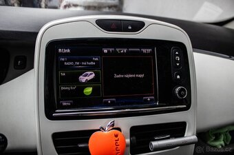 Renault Zoe 2016, 65kW - 11