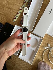 Set iphone 13 128 gb a Apple watch 3 series 38mm - 11