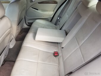 Jaguar S-Type 4.2 V8, koupeno v CZ - 11