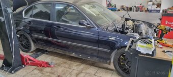 Díly BMW e46 330i automat - 11