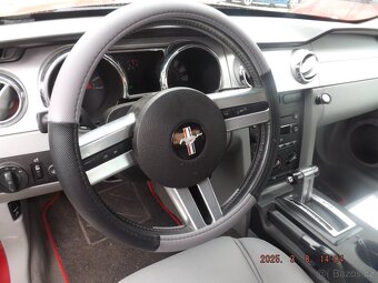 Prodám Ford Mustang automat,ADkupé, M1, 4009 obsah motoru - 11