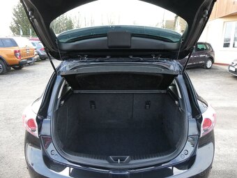 Mazda 3 1.6 16V 77kW, klima, 2. majitel, serviska - 11