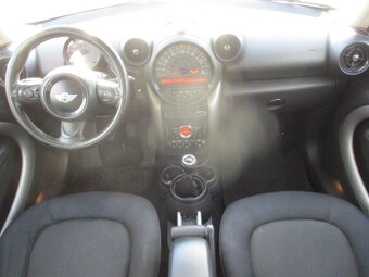Mini Countryman 1,6I 72kw Klima 10/2014 bez koroze - 11