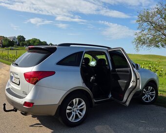 Hyundai iX 55 3.0 V6 CRDi 24V 176KW/240 koní R.V.02/2010 - 11