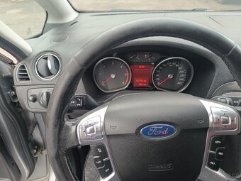 Ford S-max 2.0 TDCI 103 kW - 11