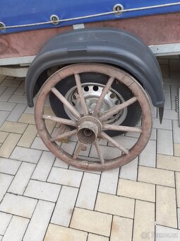 Staré retro věci z chalupy. - 11