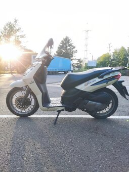Skútr 125 11kw Benelli - 11