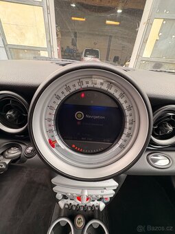Mini Cooper 1.6 - 11