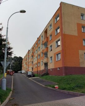 Pronájem zrekonstruovaného bytu 2kk v Dolním Žandově - 11