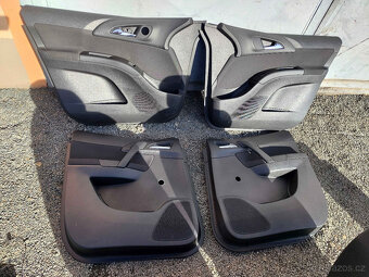 Sedačky, tapeci, loketka Meriva B - 11