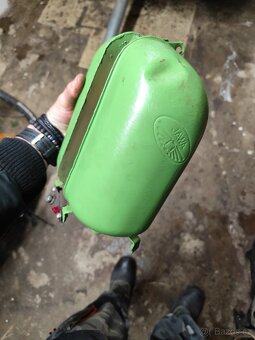 Jawa Pionyr nádrž - 11