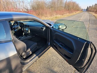 Dodge challenger 3.6 odpočtove - 11