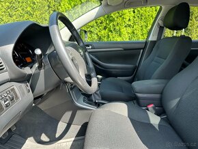 Toyota Avensis 2.0 D4-D - 11