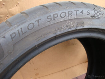 Letní pneu 245/40/19 a 275/35/19 MICHELIN PILOT SPORT 4/S - 11