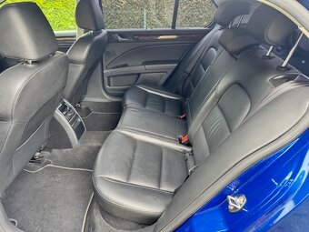 Škoda Superb 2.0 TDI 4x4 DSG moc hezký - 11