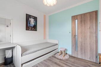 Prodej rodinného domu 94 m2, pozemek 1.027 m2 - 11