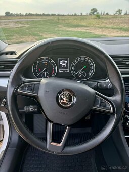 Škoda Superb, 2,0 TDI,140 kW, DSG, Canton - 11