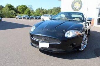 Jaguar XK Coupé - 11