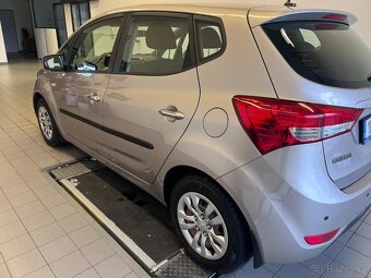 Hyundai ix20 / 60 tis.km / TOP STAV - 11