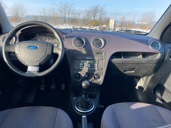 FUSION FACELIFT 1.4 16V 59KW,,KLIMA,,VYHŘEV OKNA,,ZELENÁ MET - 11