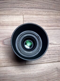 GH5 jako nová (7211 sn.) + f/0.95 Nokton + Sigma 30/1.4 - 11