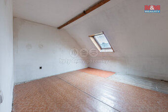 Prodej bytu 3+1, 75 m², Horní Blatná, ul. Bezručova - 11