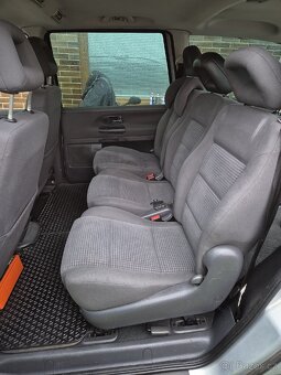 VOLKSWAGEN SHARAN 1.9TDi - 11