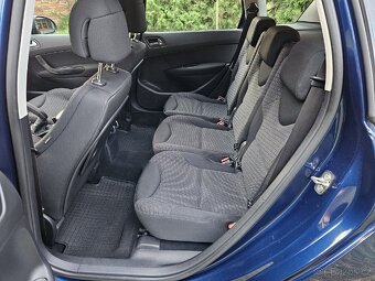Peugeot 308 SW - 11