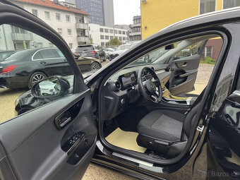 Mercedes-Benz C 200 d T Avantgarde - navi,LED,tažné,163 PS - 11