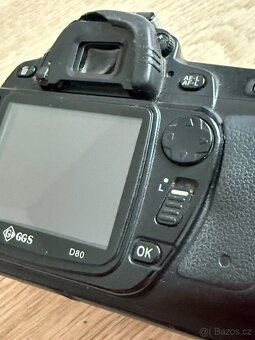 Fotoaparát Nikon D80 - 11