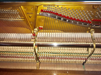 Steinway & Sons klavírní křídlo Mod-V125 v perfektním stavu. - 11