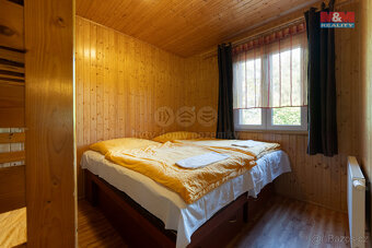 Prodej hotelu, penzionu, 2237 m², Komňa - 11