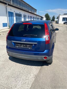 Ford Fiesta 1.2 Ambiente - 11