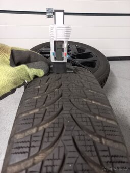 BMW i3 S zimní sada Styling 428 DOT 4621 pneu 155 70 19 7 mm - 11