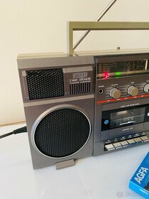 Radiomagnetofon Monaco RD 8104, rok 1988 - 11