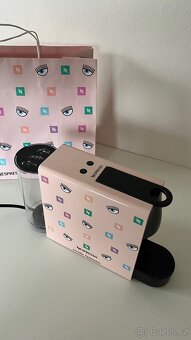 Nespresso Chiara Ferragni kavovar Essenza Mini - 11