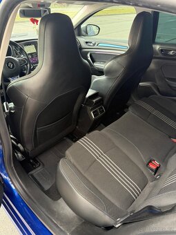 Renault Megane IV GT 205 - 11