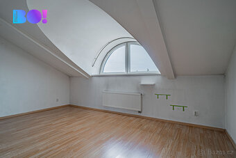 Prodej mezonetového bytu 3+kk s parkovacím stáním, 99 m², Os - 11