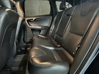Volvo XC60 D4 AWD SUMMUM 2017 - 11