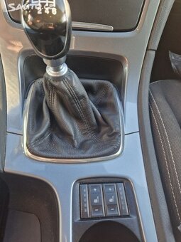 Ford Mondeo 2011 - 11