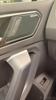 VW Tiguan 2,0 TDi,  R-line 4 Motion  DSG  140 kW - 11