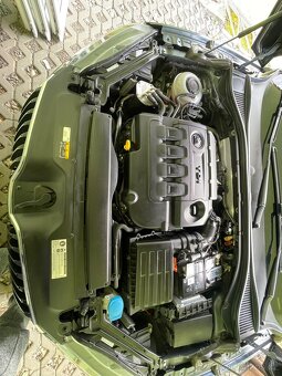 Škoda Superb 3combi 2.0Tdi 110kw - 11