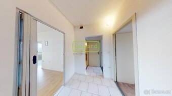 Velkorysý byt 3+1 o celkové ploše 80 m2 v krajském městě Úst - 11