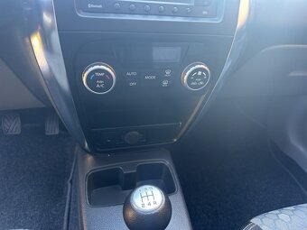 Suzuki SX4 Style 1.6i 88kW serviska - 11