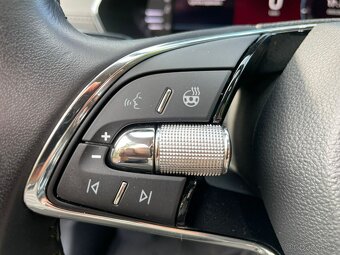 Škoda Octavia 2.0TDi 1.MAJITEL ČR DPH - 11
