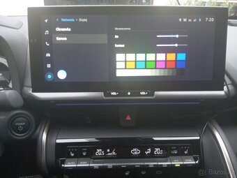 Predám TOYOTU C-HR 1,8 HYBRIB-EXECUTIVE-automat - 11