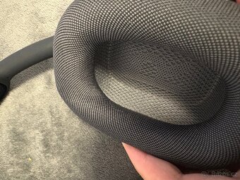 Apple AirPods max - 11
