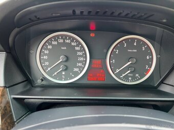 BMW e60 530xi - 11