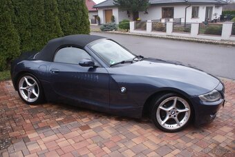BMW Z4 2.2i (125kw) manuál, dovoz DE, XENONY, TOP STAV - 11